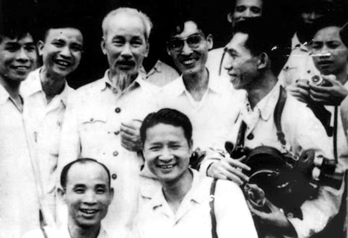 Chủ tịch Hồ Chí Minh với nền báo chí cách mạng Việt Nam
